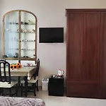 Mara\'S House